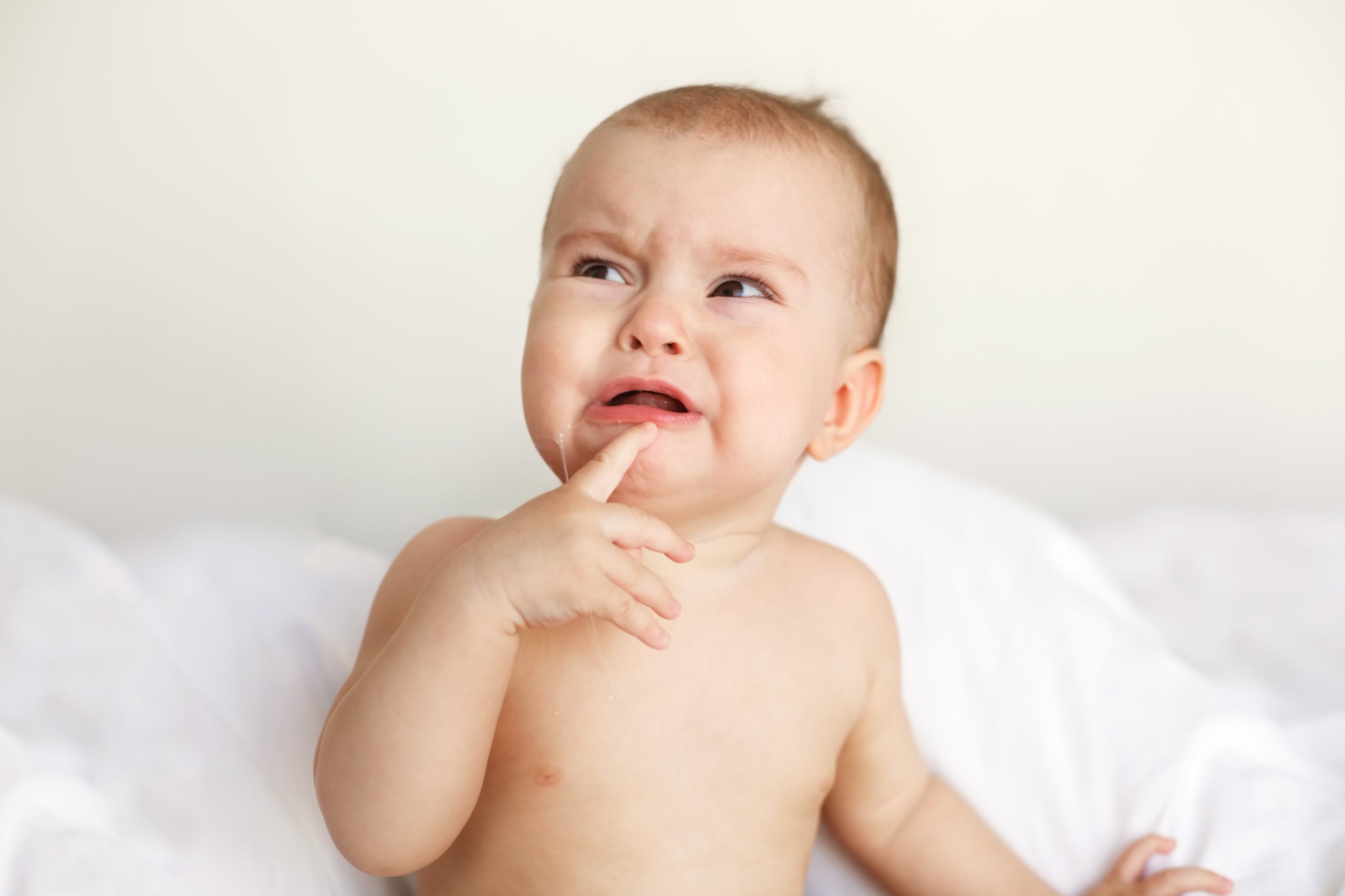 stranger anxiety pada bayi