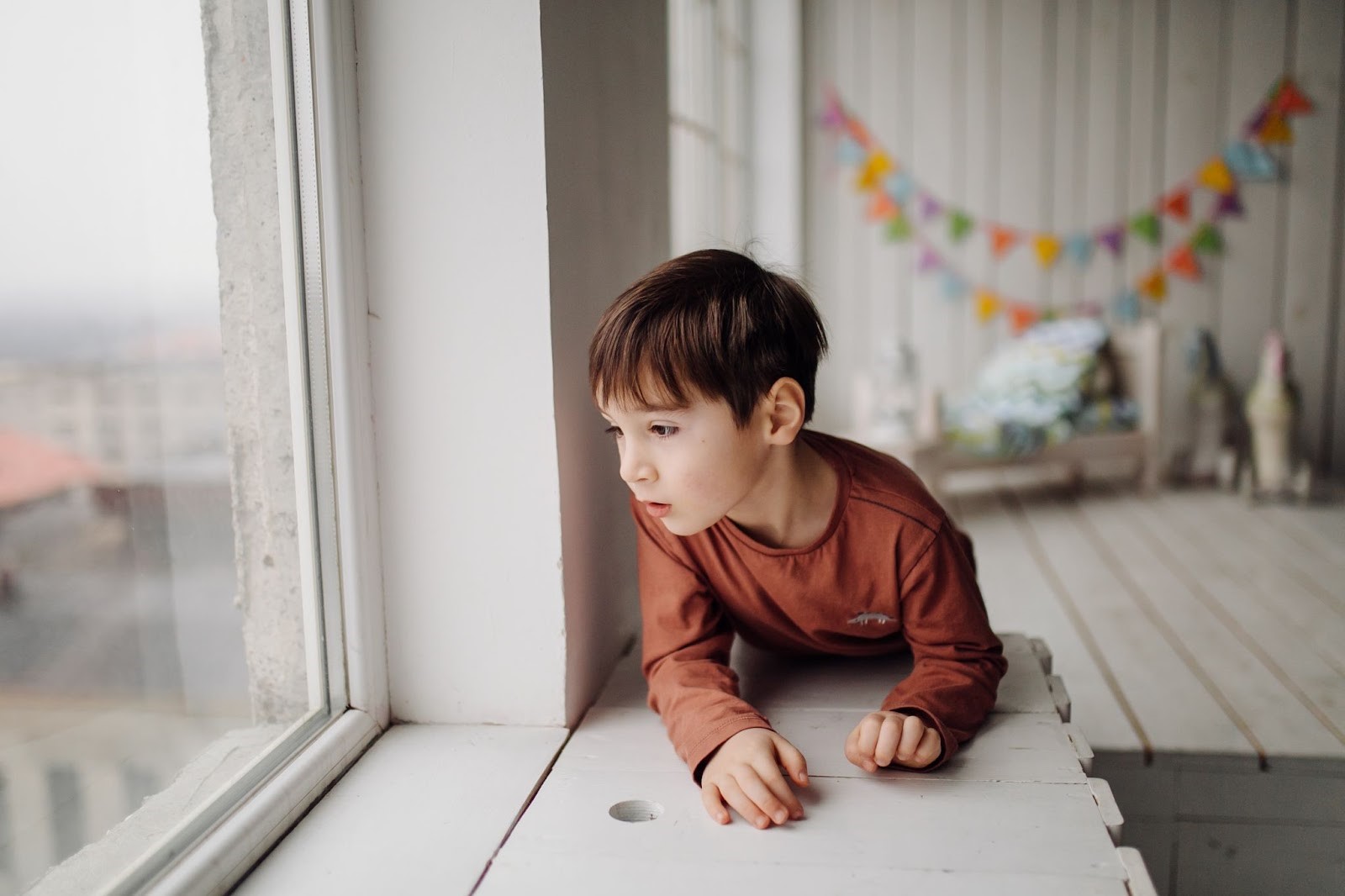 mengapa anak menolak bermain sensori